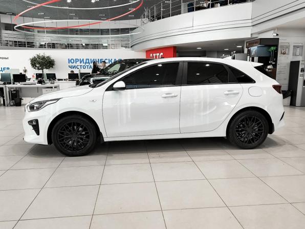 Kia Ceed III с пробегом 2018 года, цена 1 726 000 рублей, 65643 км, хэтчбек, Автокод Объявления