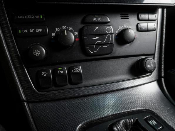 Volvo S60 I Рестайлинг с пробегом 2007 года, цена 749 000 рублей, 270944 км, седан, Автокод Объявления