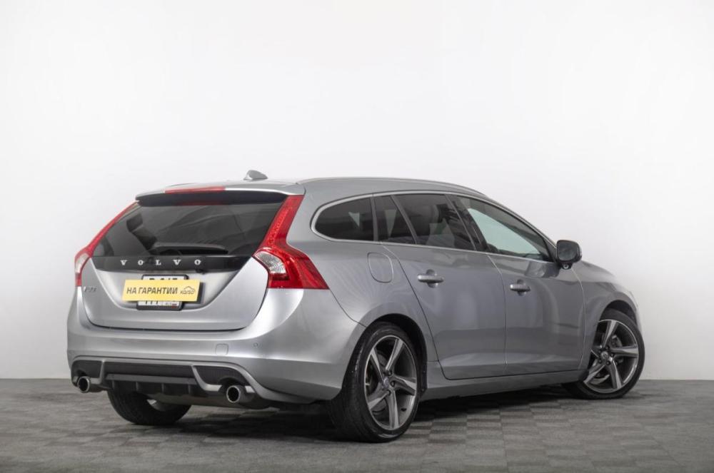 Volvo V60 I Томск  - изображение 7