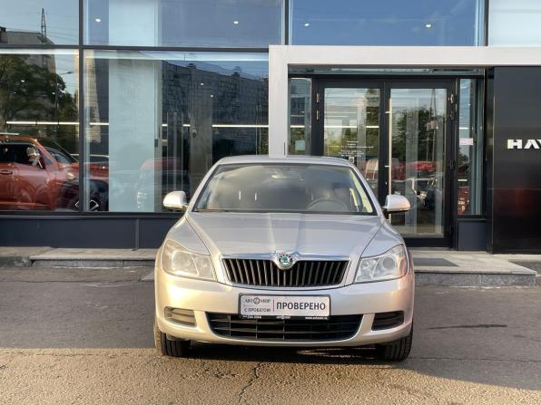 Skoda Octavia II (A5) Рестайлинг с пробегом 2011 года, цена 699 000 рублей, 222695 км, лифтбек, Автокод Объявления