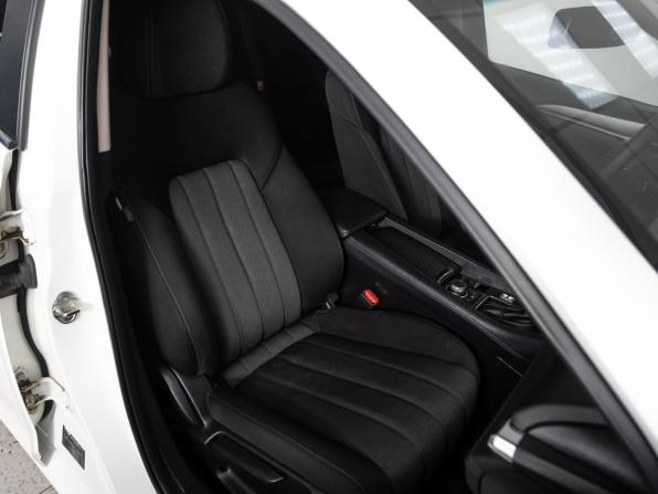 Mazda 6 III (GJ) Рестайлинг 2 с пробегом 2019 года, цена 1 898 000 рублей, 186000 км, седан, Автокод Объявления