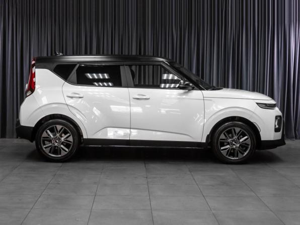 Kia Soul III с пробегом 2021 года, цена 2 055 000 рублей, 57245 км, хэтчбек, Автокод Объявления