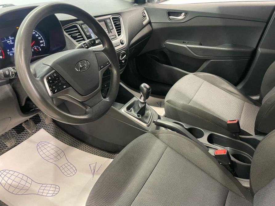 Hyundai Solaris II Санкт-Петербург  - изображение 14