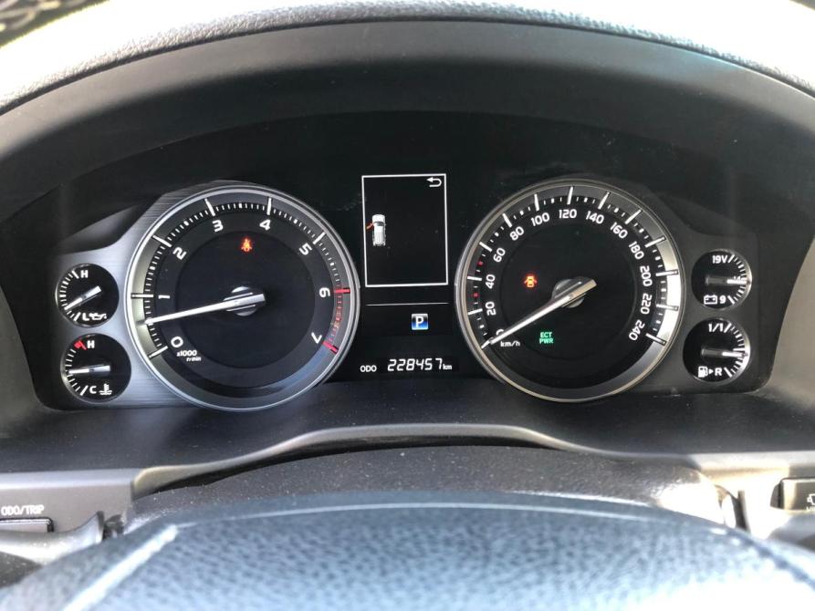 Toyota Land Cruiser 200 Series Рестайлинг 2 Екатеринбург  - изображение 21