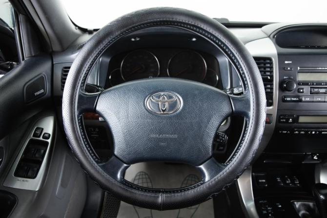 Toyota Land Cruiser Prado 120 Series с пробегом 2007 года, цена 1 999 000 рублей, 272000 км, внедорожник, Автокод Объявления