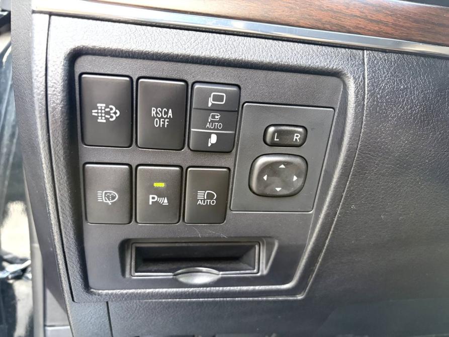 Toyota Land Cruiser 200 Series Рестайлинг 2 Пермь  - изображение 17