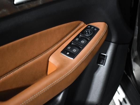 Mercedes-Benz GLE I (W166) с пробегом 2015 года, цена 3 355 000 рублей, 150000 км, внедорожник, Автокод Объявления