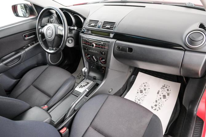 Mazda 3 I (BK) Рестайлинг с пробегом 2008 года, цена 729 000 рублей, 196000 км, хэтчбек, Автокод Объявления