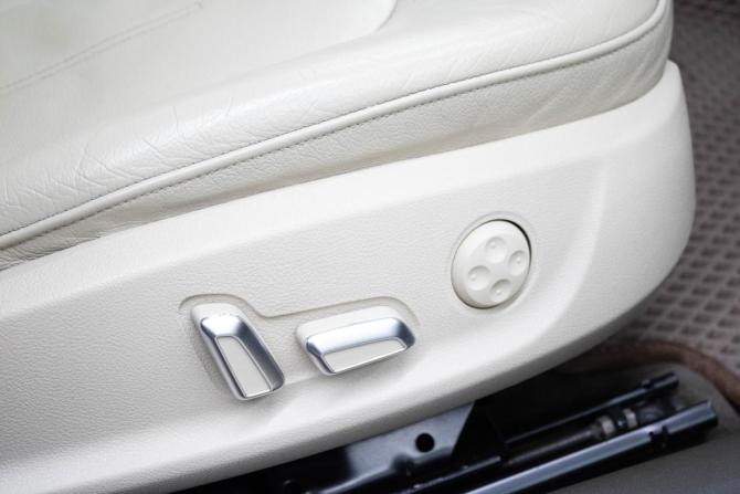 Audi A6 IV (C7) Рестайлинг с пробегом 2015 года, цена 1 799 000 рублей, 157133 км, седан, Автокод Объявления