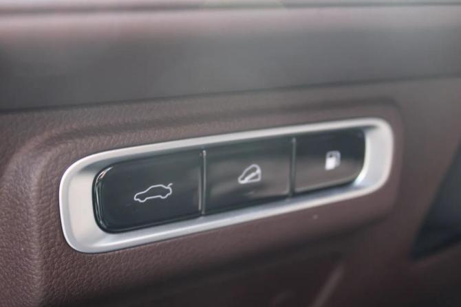 Chery Tiggo 8 Pro Plug-in Hybrid с пробегом 2023 года, цена 2 699 000 рублей, 87 км, внедорожник, Автокод Объявления