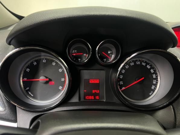 Opel Mokka I с пробегом 2014 года, цена 1 019 000 рублей, 108616 км, внедорожник, Автокод Объявления