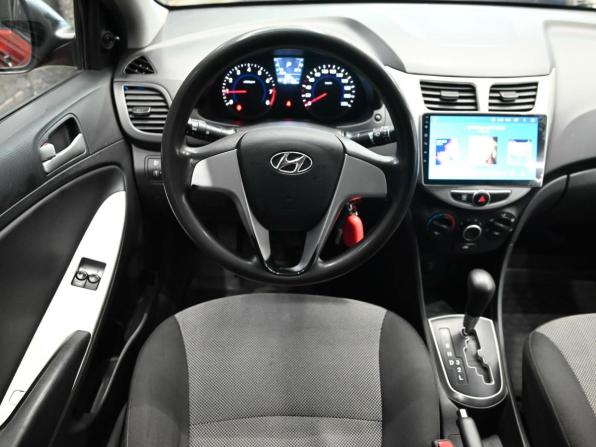 Hyundai Solaris I с пробегом 2012 года, цена 780 000 рублей, 167156 км, седан, Автокод Объявления