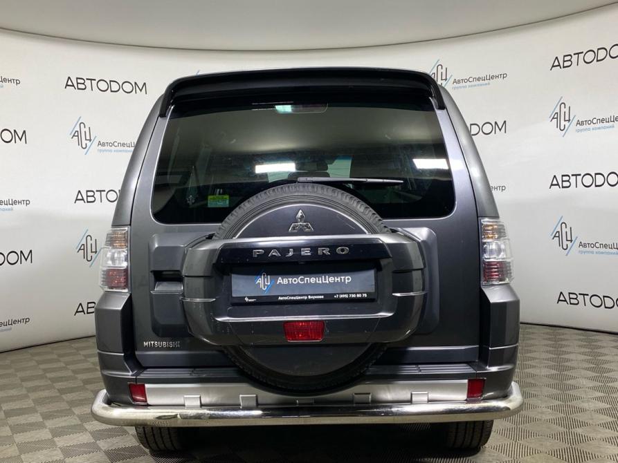 Mitsubishi Pajero IV Рестайлинг 1 Москва  - изображение 6