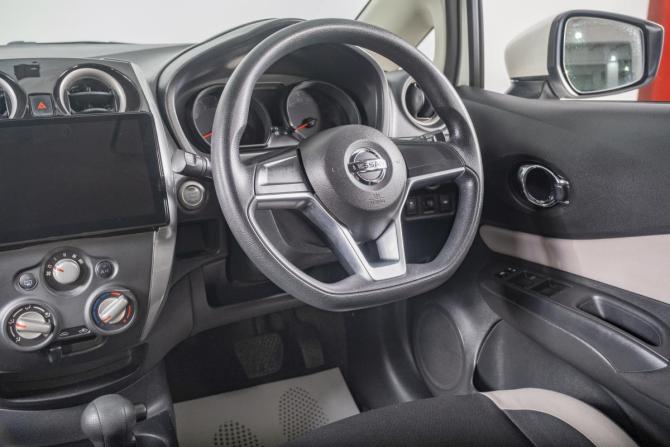 Nissan Note II Рестайлинг с пробегом 2017 года, цена 1 039 000 рублей, 118100 км, хэтчбек, Автокод Объявления