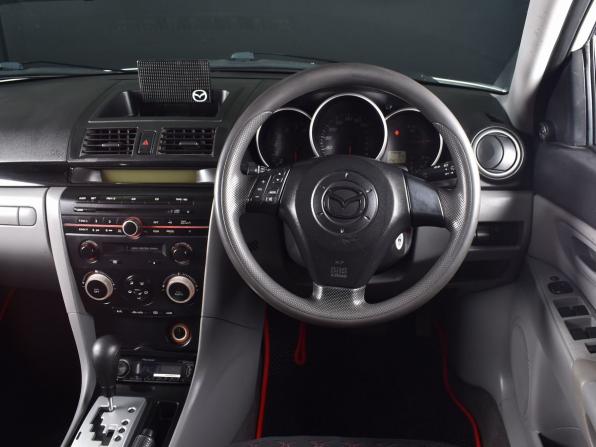Mazda Axela I с пробегом 2004 года, цена 599 995 рублей, 242351 км, седан, Автокод Объявления