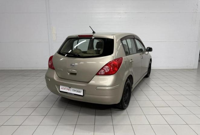 Nissan Tiida I Рестайлинг с пробегом 2011 года, цена 950 000 рублей, 160768 км, хэтчбек, Автокод Объявления