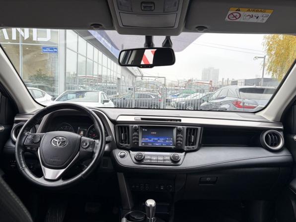 Toyota RAV4 IV (XA40) Рестайлинг с пробегом 2018 года, цена 2 500 000 рублей, 77318 км, внедорожник, Автокод Объявления