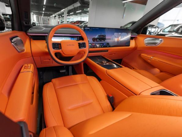 Lynk &amp; Co 900 с пробегом 2026 года, цена 7 850 000 рублей, 34 км, внедорожник, Автокод Объявления