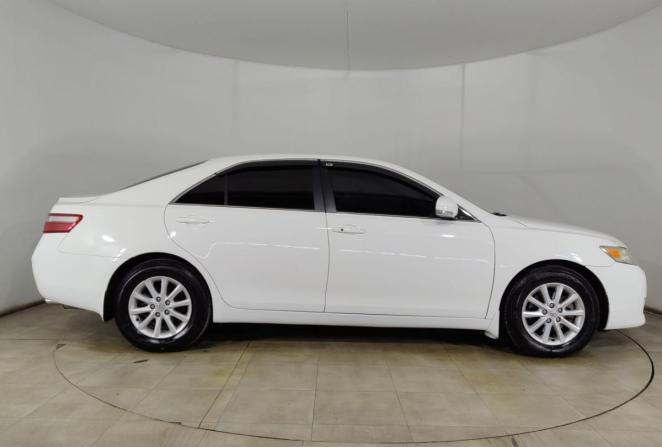 Toyota Camry VI (XV40) Рестайлинг с пробегом 2011 года, цена 1 120 000 рублей, 332103 км, седан, Автокод Объявления