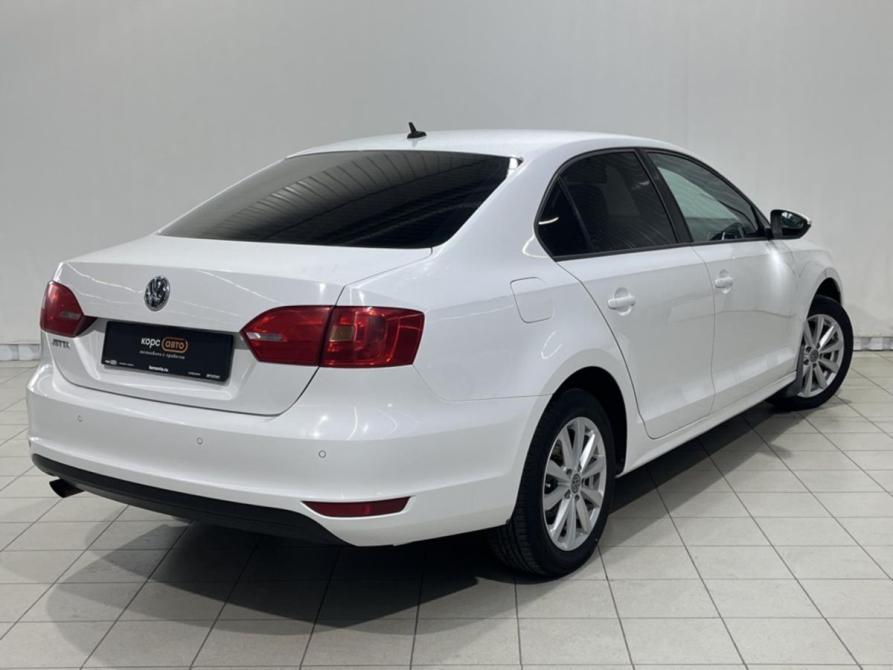 Volkswagen Jetta VI Курск  - изображение 3