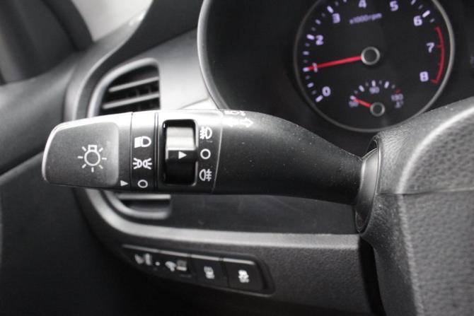 Kia Rio IV с пробегом 2019 года, цена 1 380 000 рублей, 160404 км, седан, Автокод Объявления