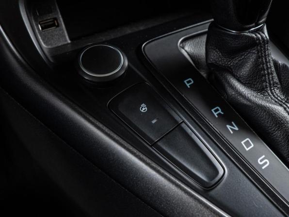 Ford Focus III Рестайлинг с пробегом 2017 года, цена 1 174 070 рублей, 130089 км, хэтчбек, Автокод Объявления