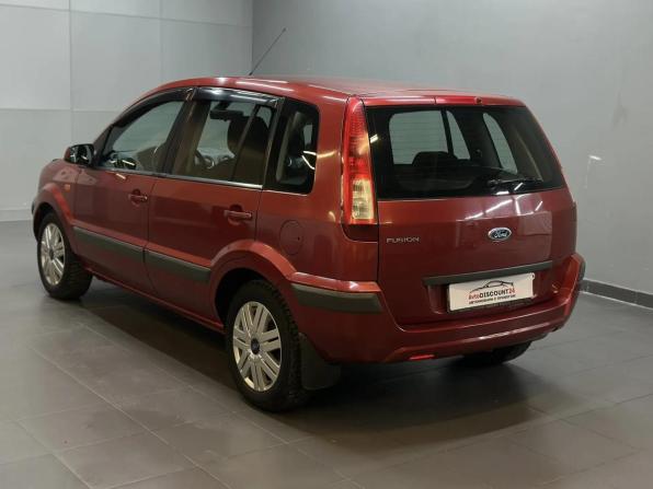 Ford Fusion I Рестайлинг с пробегом 2007 года, цена 577 000 рублей, 241000 км, хэтчбек, Автокод Объявления