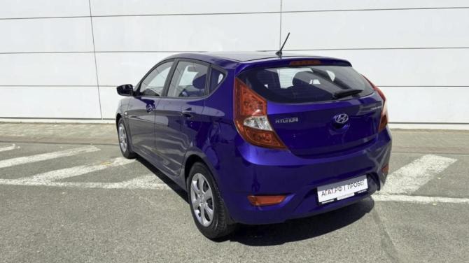 Hyundai Solaris I с пробегом 2013 года, цена 790 000 рублей, 142389 км, хэтчбек, Автокод Объявления