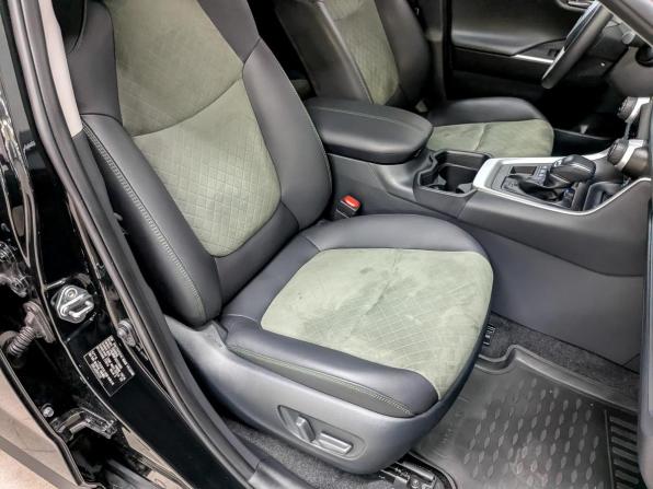 Toyota RAV4 V (XA50) с пробегом 2025 года, цена 3 825 000 рублей, 20500 км, внедорожник, Автокод Объявления