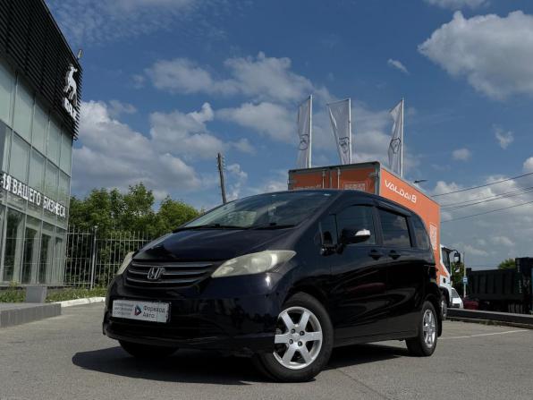 Honda Freed I с пробегом 2009 года, цена 930 000 рублей, 167001 км, компактвэн, Автокод Объявления