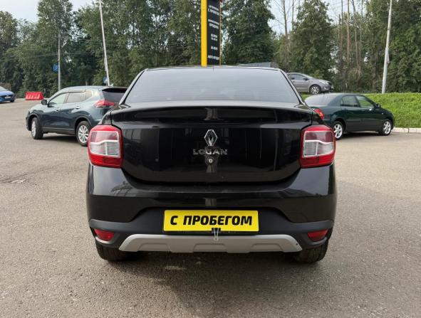 Renault Logan II Рестайлинг с пробегом 2020 года, цена 990 000 рублей, 105000 км, седан, Автокод Объявления