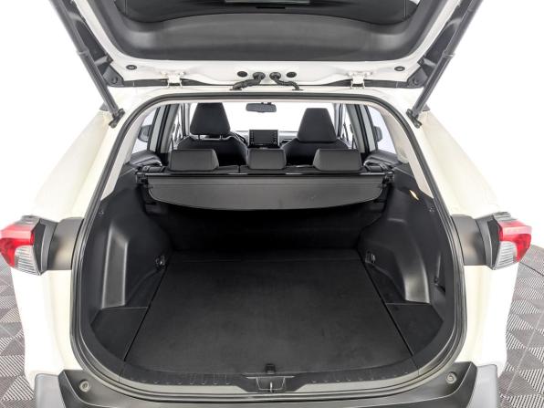 Toyota RAV4 V (XA50) с пробегом 2021 года, цена 3 300 000 рублей, 163197 км, внедорожник, Автокод Объявления