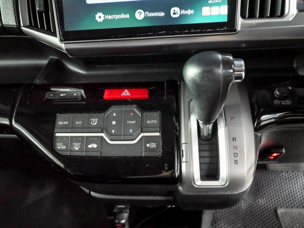 Honda Stepwgn IV с пробегом 2011 года, цена 1 430 000 рублей, 248427 км, минивэн, Автокод Объявления