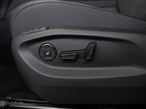 Volkswagen Tiguan III (China Market) с пробегом 2026 года, цена 5 000 000 рублей, 30 км, внедорожник, Автокод Объявления