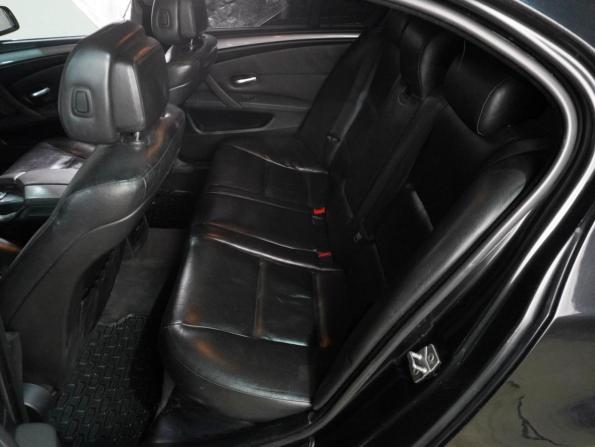 BMW 5 серии V (E60/E61) Рестайлинг с пробегом 2009 года, цена 949 000 рублей, 360384 км, седан, Автокод Объявления