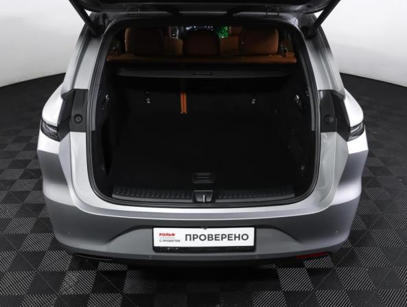 Li Auto (Lixiang) L6 с пробегом 2024 года, цена 5 850 000 рублей, 15968 км, внедорожник, Автокод Объявления