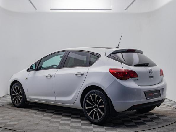 Opel Astra J с пробегом 2011 года, цена 606 000 рублей, 149724 км, хэтчбек, Автокод Объявления