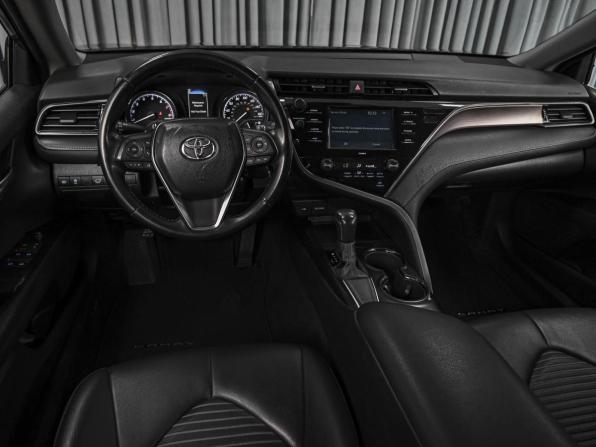 Toyota Camry VIII (XV70) с пробегом 2020 года, цена 2 450 000 рублей, 145353 км, седан, Автокод Объявления