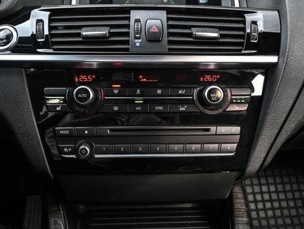 BMW X3 II (F25) Рестайлинг с пробегом 2015 года, цена 2 439 000 рублей, 297911 км, внедорожник, Автокод Объявления