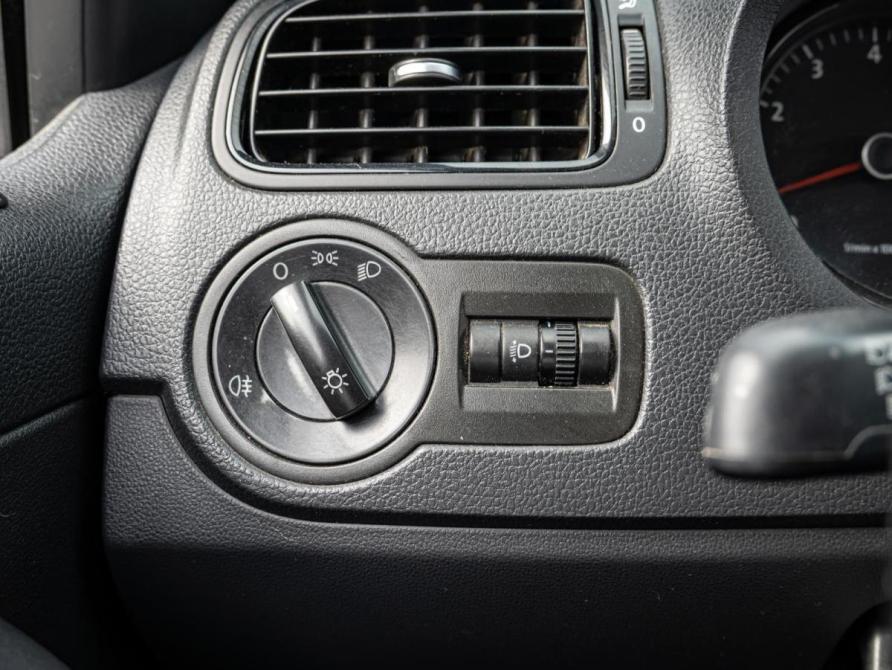 Volkswagen Polo V Краснодар  - изображение 16