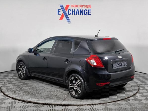 Kia Ceed I Рестайлинг с пробегом 2011 года, цена 699 000 рублей, 241652 км, хэтчбек, Автокод Объявления