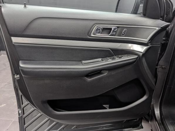 Ford Explorer V Рестайлинг с пробегом 2017 года, цена 2 775 000 рублей, 119596 км, внедорожник, Автокод Объявления