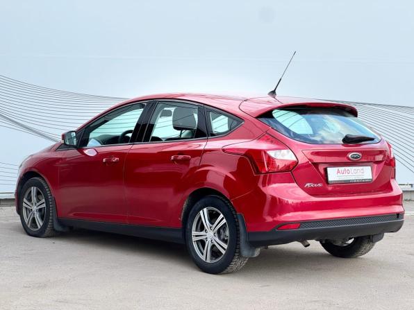 Ford Focus III с пробегом 2011 года, цена 680 000 рублей, 160423 км, хэтчбек, Автокод Объявления