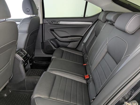Skoda Superb III Рестайлинг с пробегом 2024 года, цена 2 900 000 рублей, 66490 км, лифтбек, Автокод Объявления