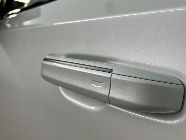Cadillac Escalade V с пробегом 2023 года, цена 10 500 000 рублей, 44418 км, внедорожник, Автокод Объявления
