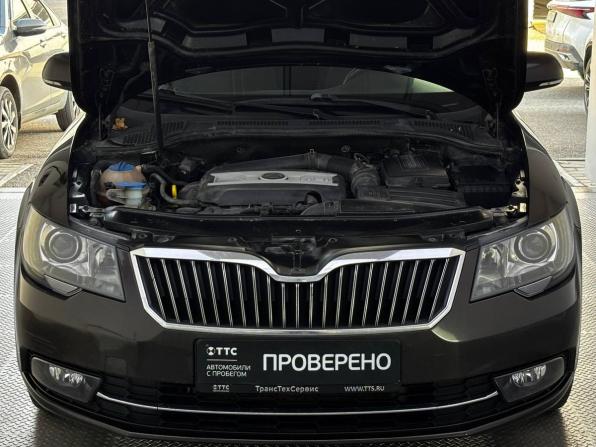 Skoda Superb II Рестайлинг с пробегом 2013 года, цена 1 390 000 рублей, 133919 км, универсал, Автокод Объявления