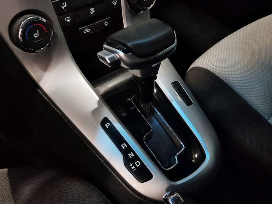 Chevrolet Cruze I Рестайлинг Ростов-на-Дону  - изображение 10