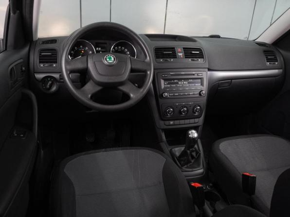 Skoda Yeti I с пробегом 2010 года, цена 849 000 рублей, 74440 км, внедорожник, Автокод Объявления