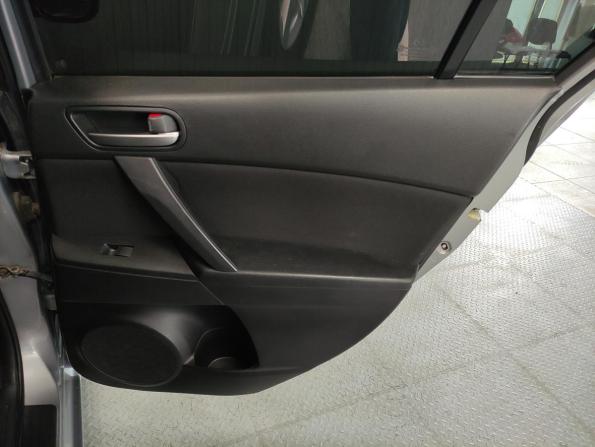 Mazda 3 II (BL) Рестайлинг с пробегом 2011 года, цена 947 000 рублей, 205589 км, седан, Автокод Объявления
