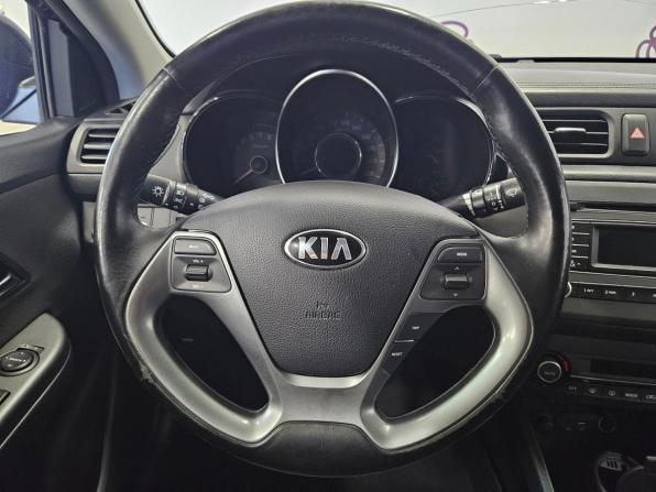Kia Rio III Рестайлинг с пробегом 2015 года, цена 1 062 000 рублей, 109000 км, седан, Автокод Объявления
